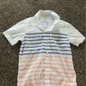 Boys Carters button down short sleeve shirt . Size 4